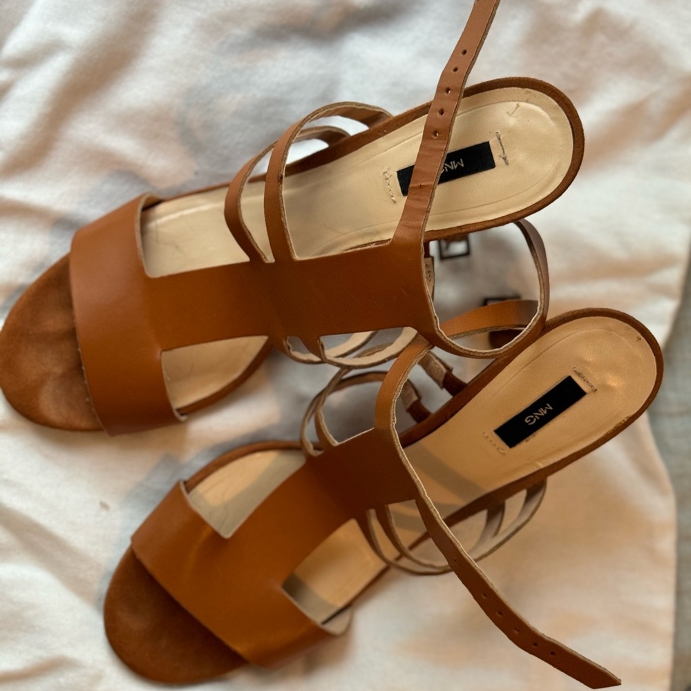 Mango Heels
